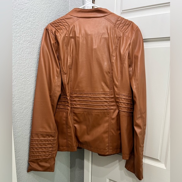 On sale! Convertible jacket - Picture 2 of 4